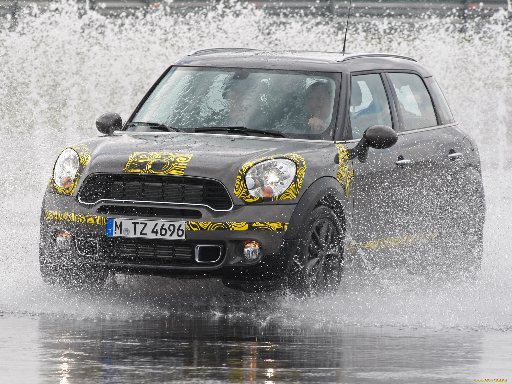 , mini
